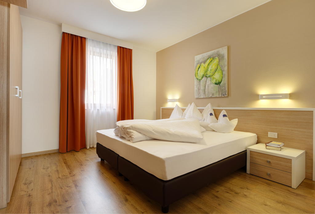 Apartments Schneider لوتاغو الغرفة الصورة
